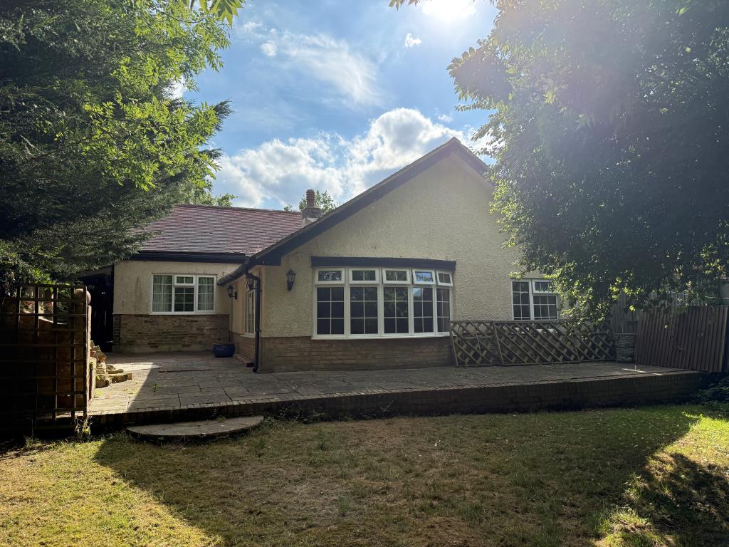 Lot: 95 - DETACHED BUNGALOW WITH POTENTIAL - Rear elevation